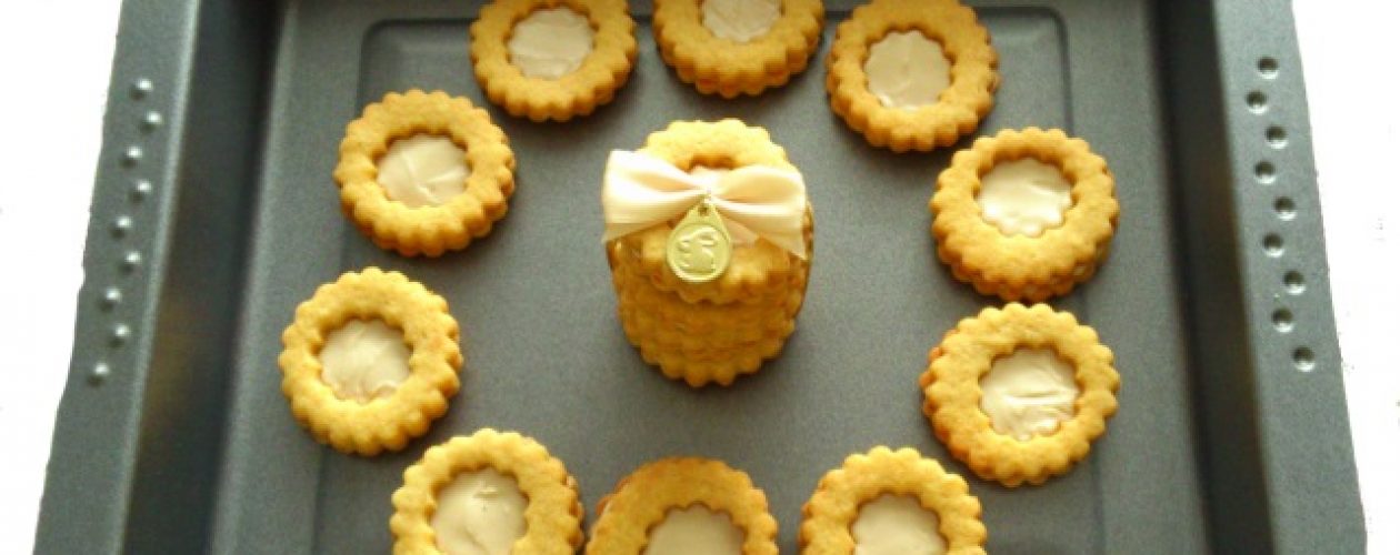 ALGARROBKY S&nbsp;KOKOSOVÝM KRÉMEM